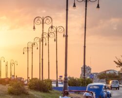 On the Malecon - Sur le Malecon