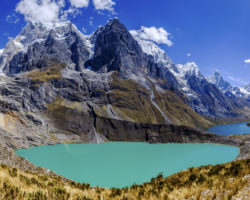 The incredible view before Siula Punta.