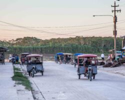 Main street of Lagunas