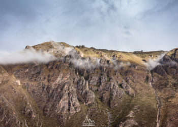 Mountains around Ollantaytambo