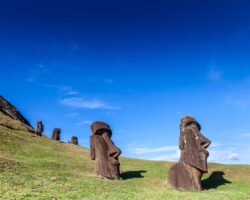 Rano Raraku and its numerous Moais, right off the quarry