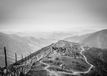The wall of shame, right above Lima